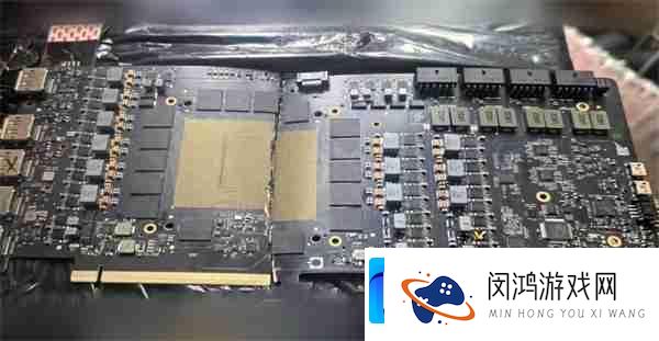 RTX-5090工程样板照片曝光！理论供电能力达2400W