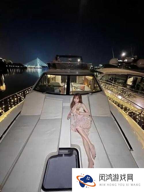 名媛直播揭秘:奢华生活背后的真实故事与时尚搭配技巧大公开