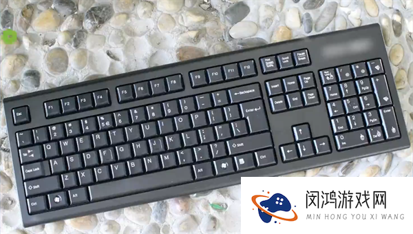 键盘第三个灯怎么关闭：解决常见灯光问题的方法与技巧